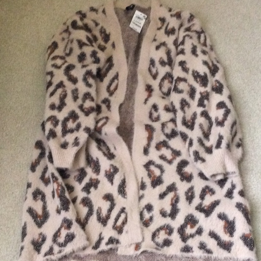 NWT I.N.C. leopard print cardigan sweater